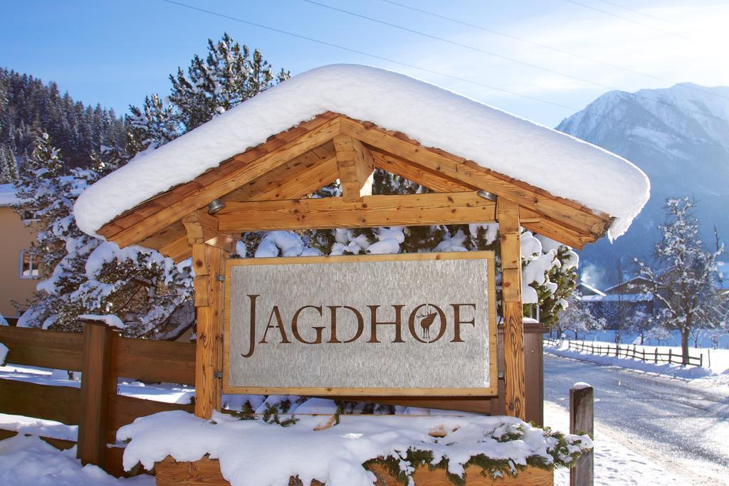 Der Jagdhof Aparthotel Sankt Johann im Pongau Bagian luar foto