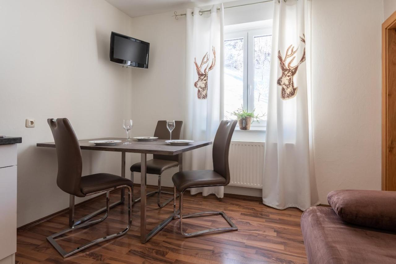 Der Jagdhof Aparthotel Sankt Johann im Pongau Bagian luar foto